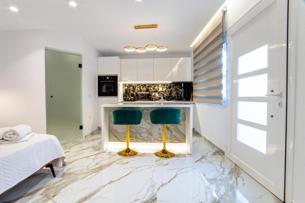 Δvo Luxury Apartment Agios Nikolaos Esterno foto